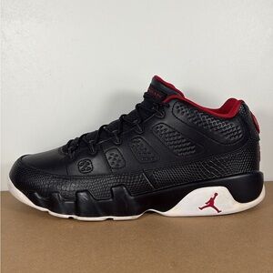 Nike Air Jordan 9 Low Snakeskin Bred Black Red 832822-001 2016 Men’s size 10